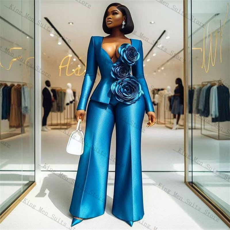 Women'S Formal Wear For A Wedding Guest - Completo da Donna in Raso Blu